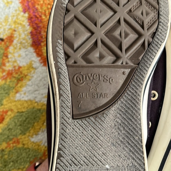 EUC WOMENS SIZE 9 CONVERSE DOUBLE TONGUE SHOES - Picture 9 of 9